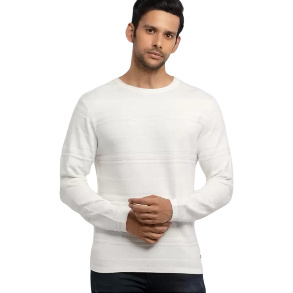 White Textured Knitted Zara Sweater (L)